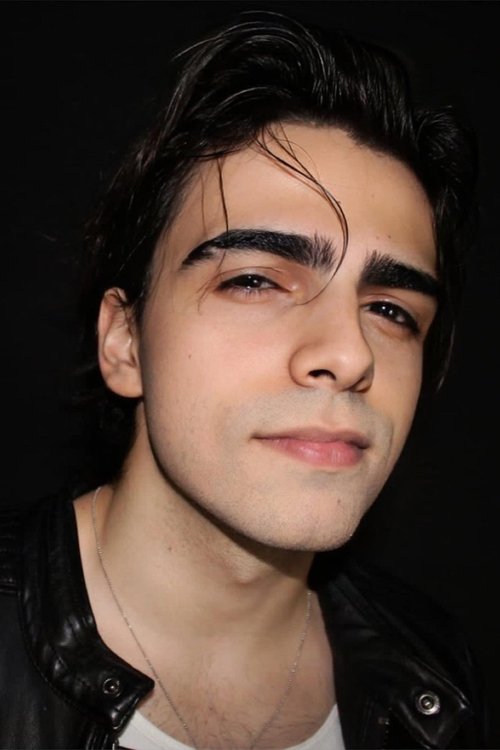 Lucas Amorim as Thomaz Matarazzo