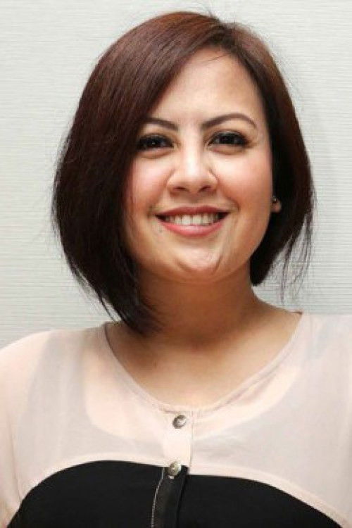 Cynthia Lamusu as Amira