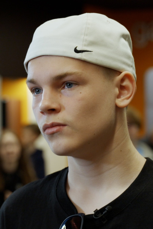 Derek Leheste as Paul