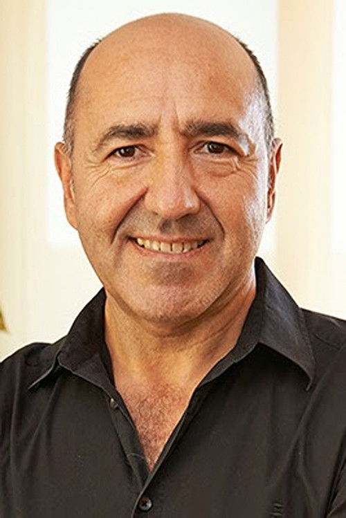 Carlos Fernández as 