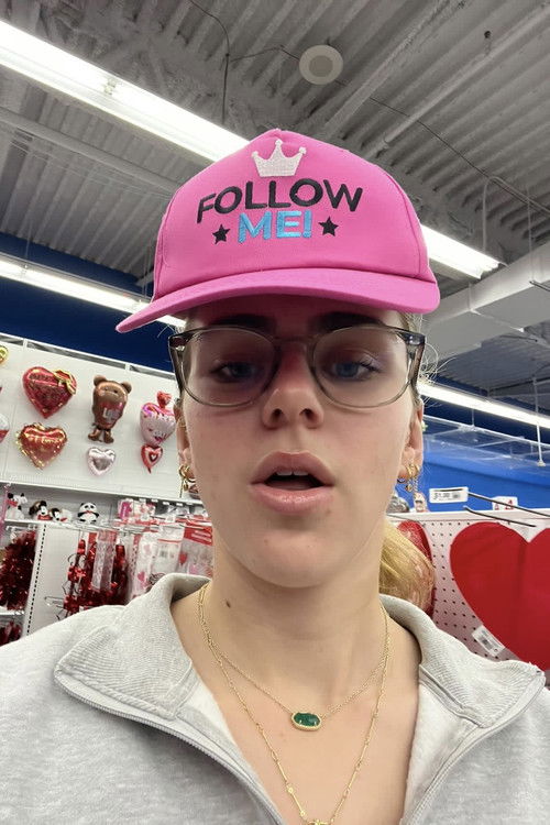 Hailey Knauss as Hot Chick