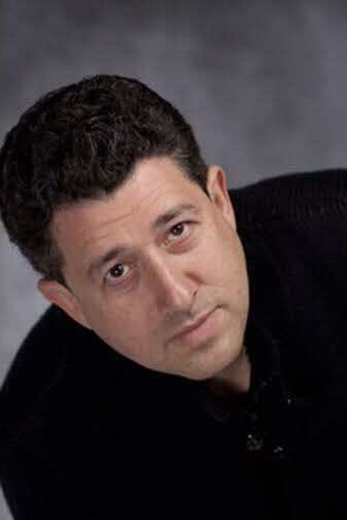 Reinaldo Macias as Don Narciso
