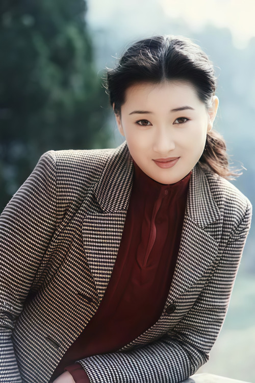 Xian Dong as 白三改