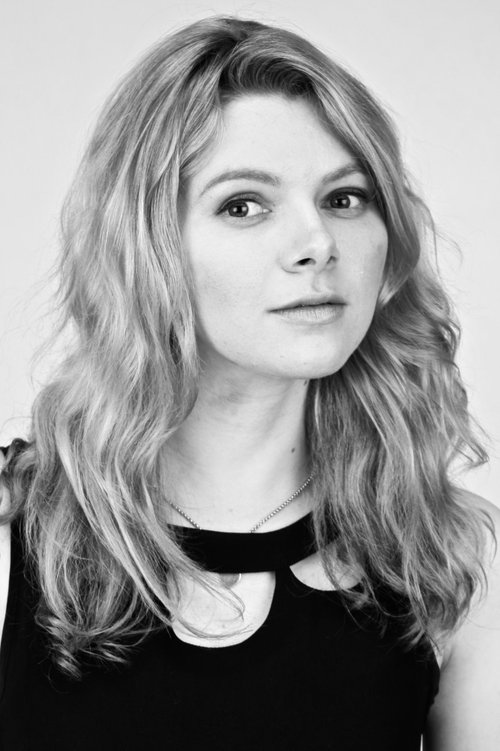 Lisa Bennett as Cyber Bully