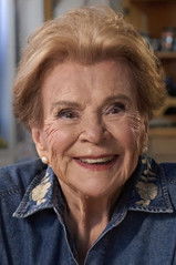 Janette Bertrand as Mme Lamarche, mère de Thérèse