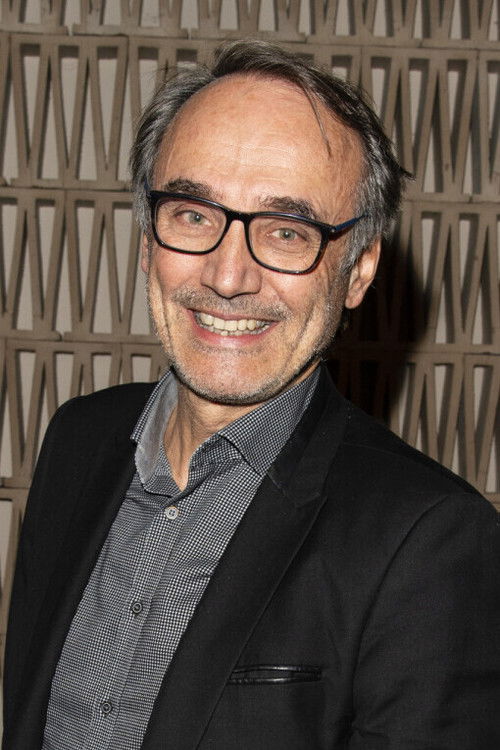 François Viot as Self : Journalist