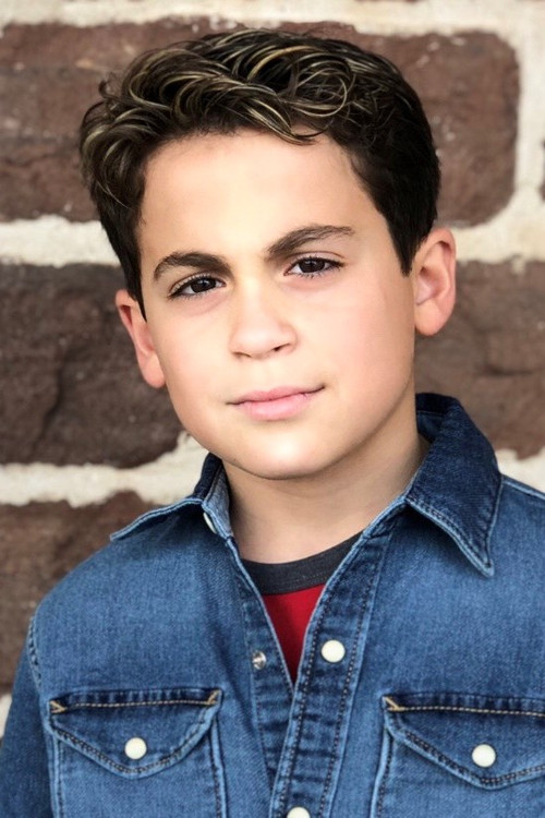 Nico Petrosino as Young Pete
