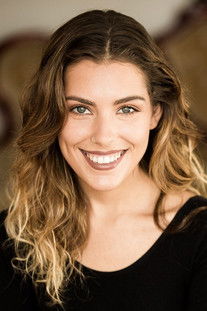 Laurence-Anaïs Belleville as Anaïs