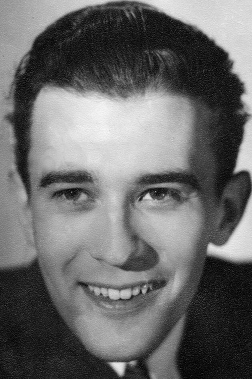 Veikko Itkonen as Esko Hako