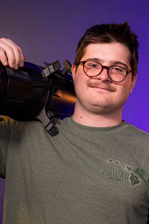 William McCullough as Juanqi