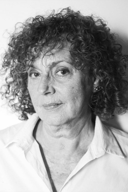 Loles Pérez as Paquita