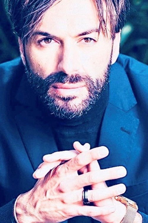 Fabio Martorana as Alex Moro
