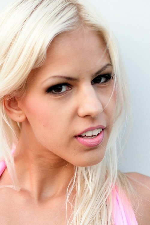 Boroka Bolls as Cruella