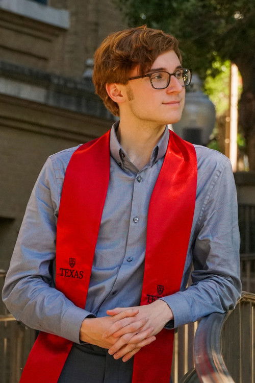 Ryan Schwenn as Scott