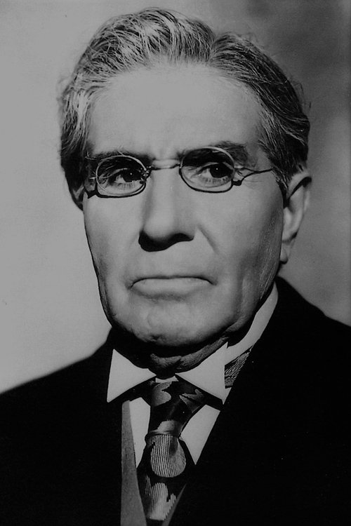 Arturo Soto Rangel as El Presidente