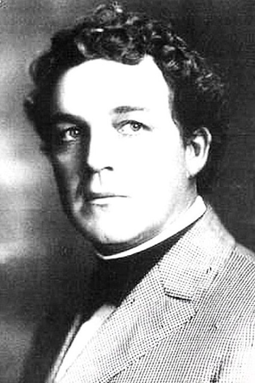 Horace B. Carpenter as Audience Member (uncredited)