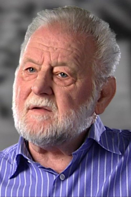 Ole Reim as Sig selv