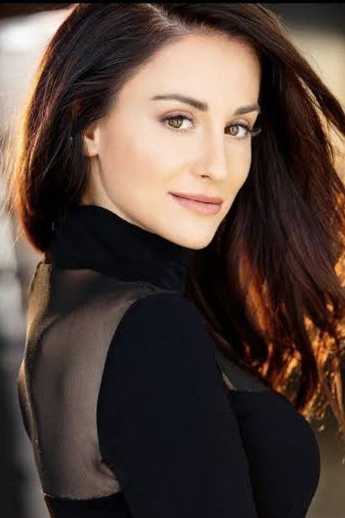 Tetiana Gaidar as Captain Zoe Valentine