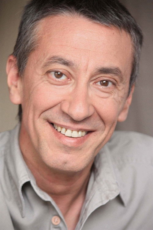 Philippe Gruz as Francis