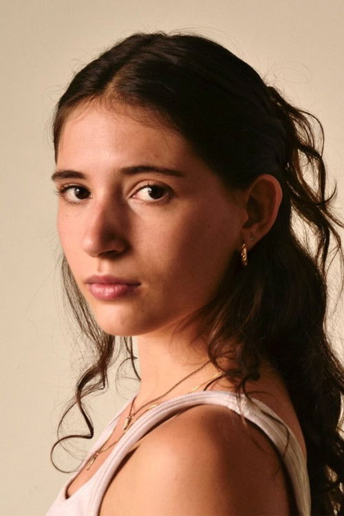 Darana Álvarez as Paula