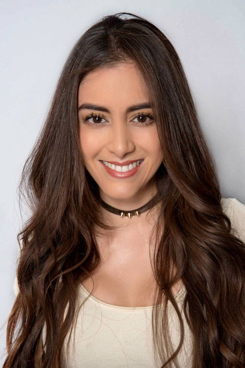 Argelia Curiel as Claudia