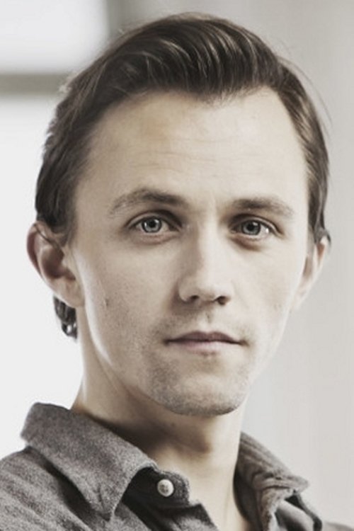 Sondre Lerche as Roret (voice)