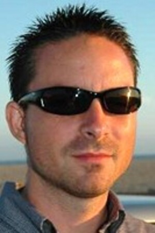 Lloyd Platinum as (archive footage)