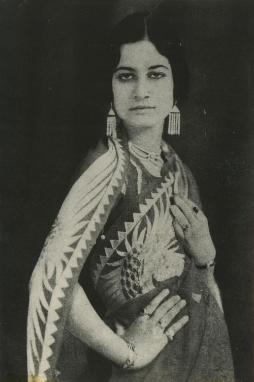 Jahanara Kajjan as Sunderbai