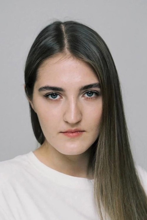 Ulyana Kravets as Natasha Shishinina