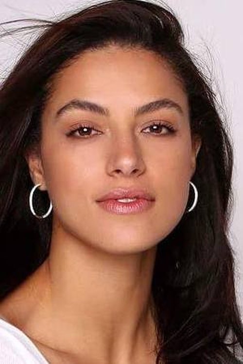 Desirée Popper as Silvia