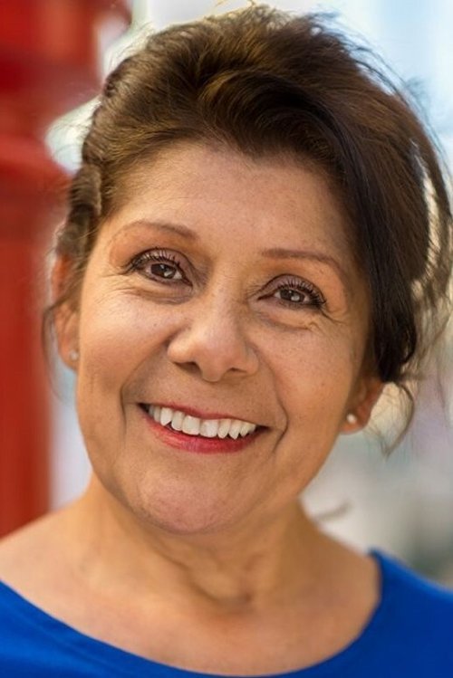 Vivis Colombetti as Madame Cleo