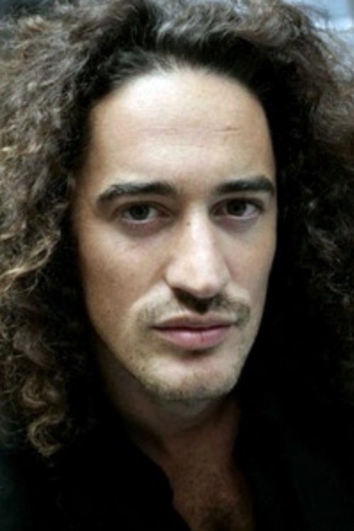 Raphael Fejtö as Jean Bonnet