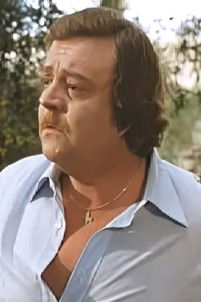 Michel Vocoret as Charles, le vieil ami