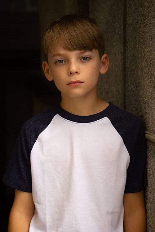 Sonny Corbo as Toby Walsh