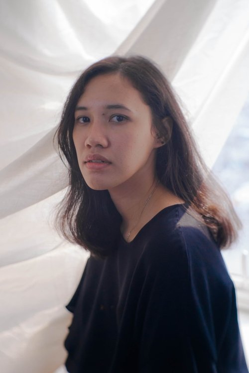 Neysa Ananda as Gina