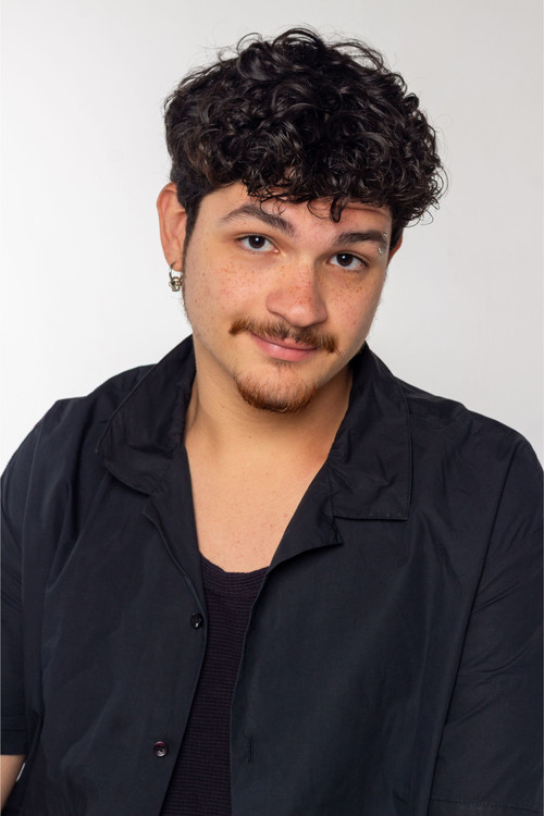 Pedro Dini as Morça