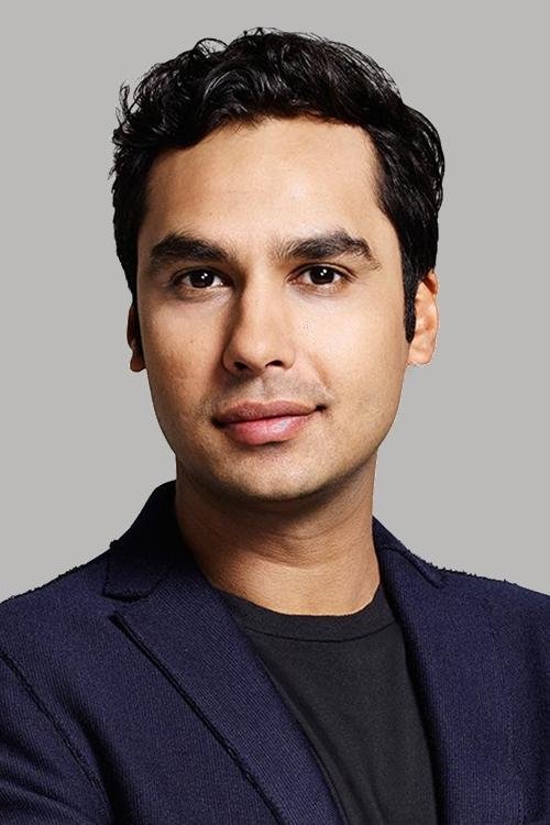 Kunal Nayyar as Guy Diamond (voice)