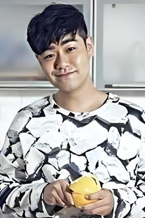 Wang Yibo as Xiao Pang