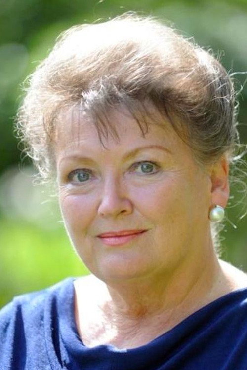 Sarah Badel as Alice Dearth