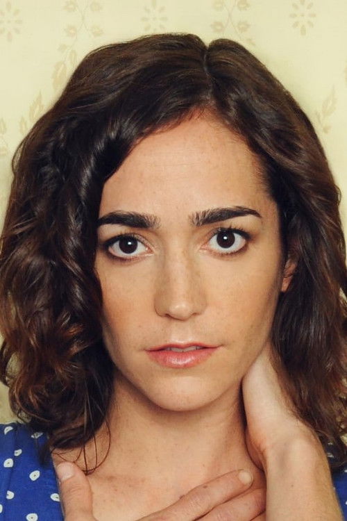 Mara Kassin as Vivian