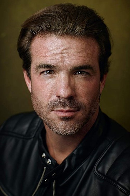 Matt Mangum as Ben Lincoln