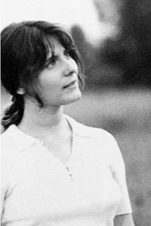 Diana Chelebieva as Maglena