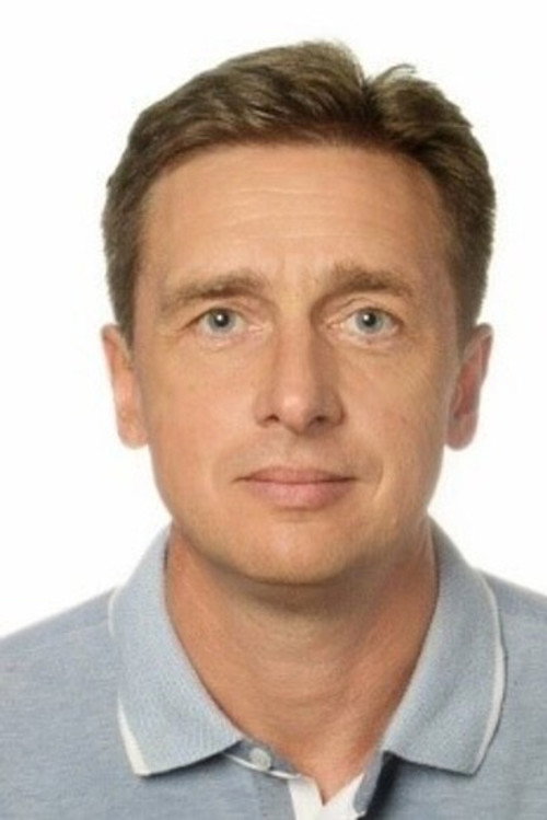 Vladyslav Mylenkyi as Matvii