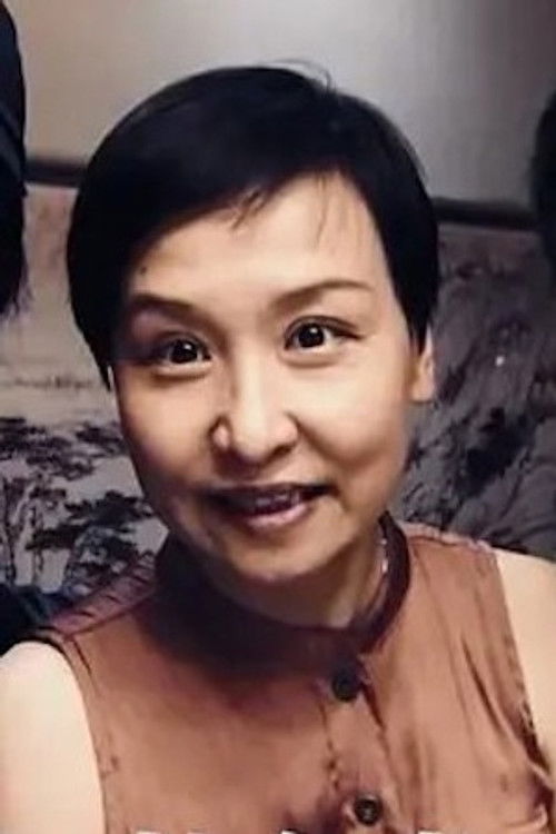 Han Dongqing as Pig Yao's Mother (voice)