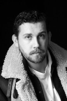 Slavic Rogozine as Ray Ray