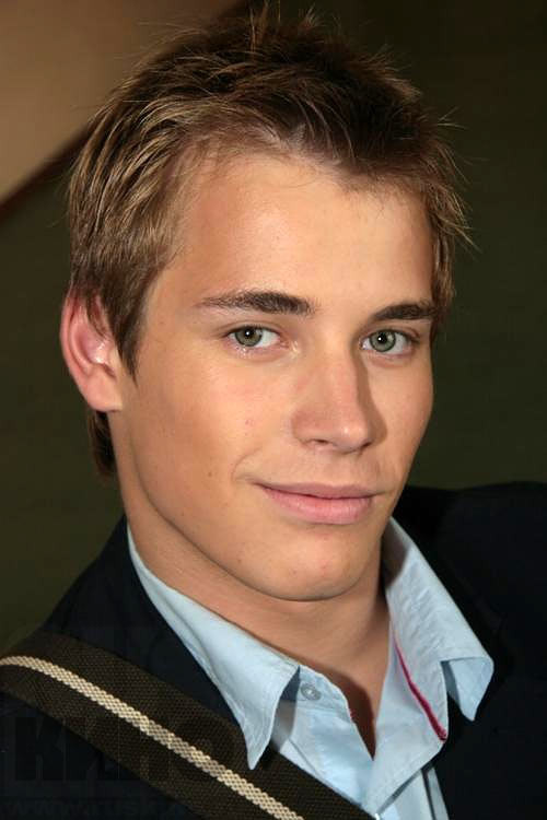 Yevgeni Dmitriyev as