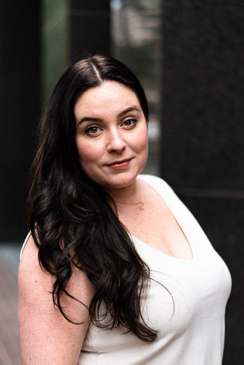 Kelly Rogers as Raven 'Melissa'