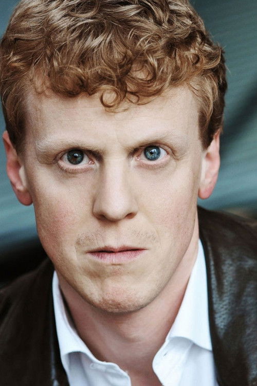 Marius Hubel as Achim