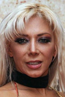 Vicky Palacios as Lala