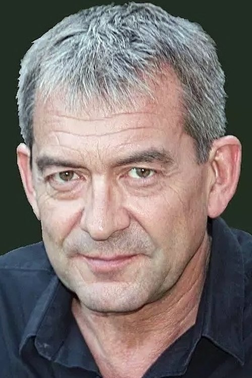 Bertrand Farge as Victor Hugo (voice)
